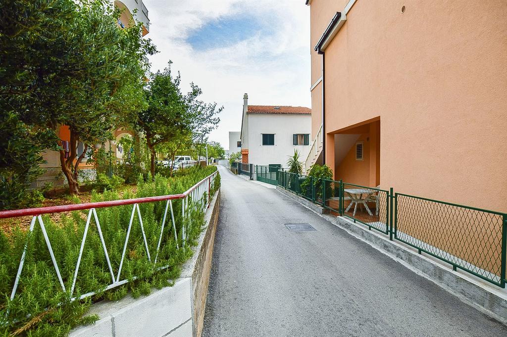 Apartments Miljenko Makarska Exteriör bild